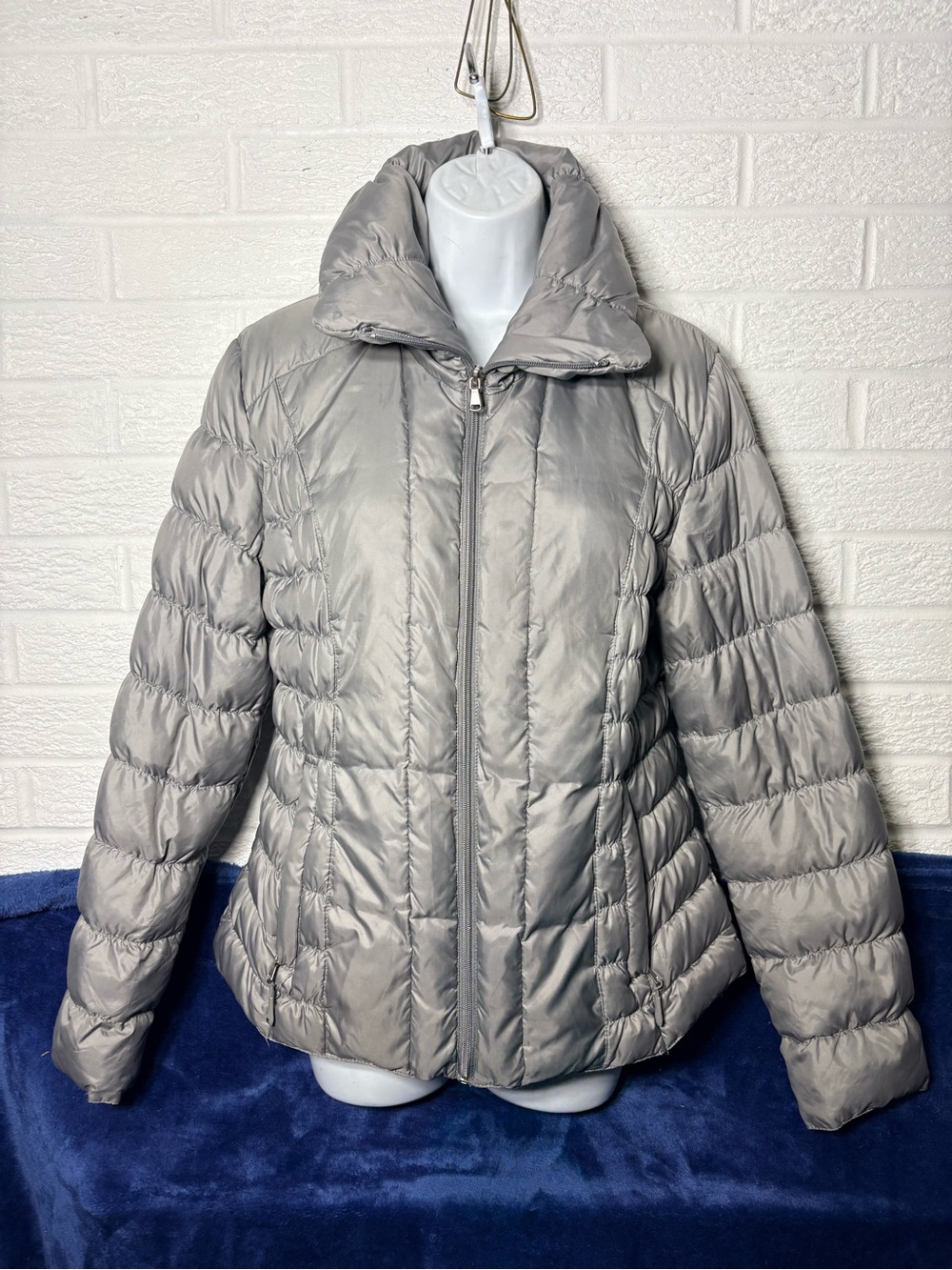 Kenneth Cole Reaction Light Gray Quilted Puffer Jacket